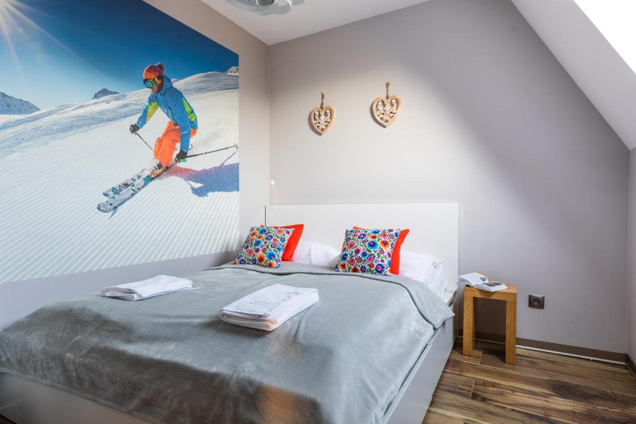 Apartamenty Rezydencja Karpielowka กอสเชียลิสกอ ภายนอก รูปภาพ