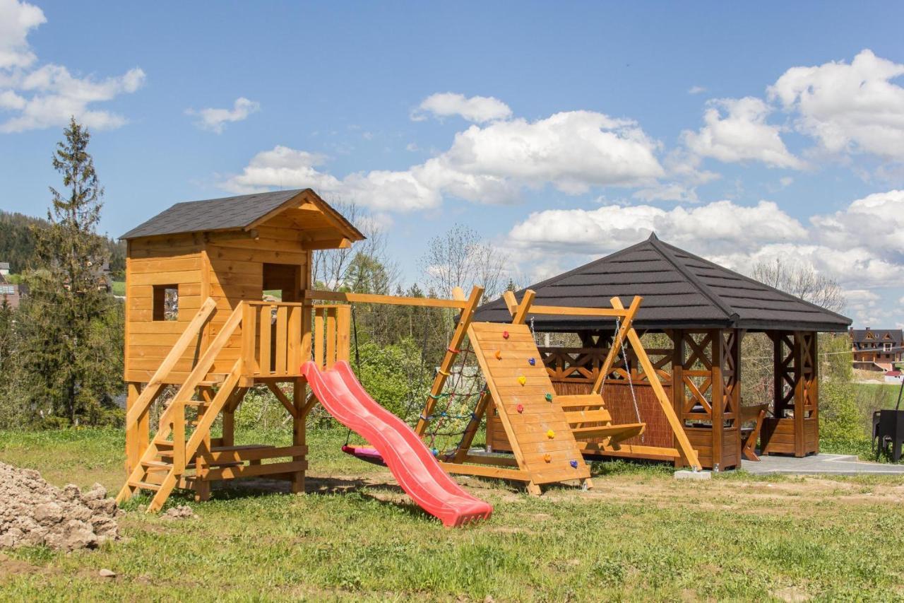 Apartamenty Rezydencja Karpielowka กอสเชียลิสกอ ภายนอก รูปภาพ