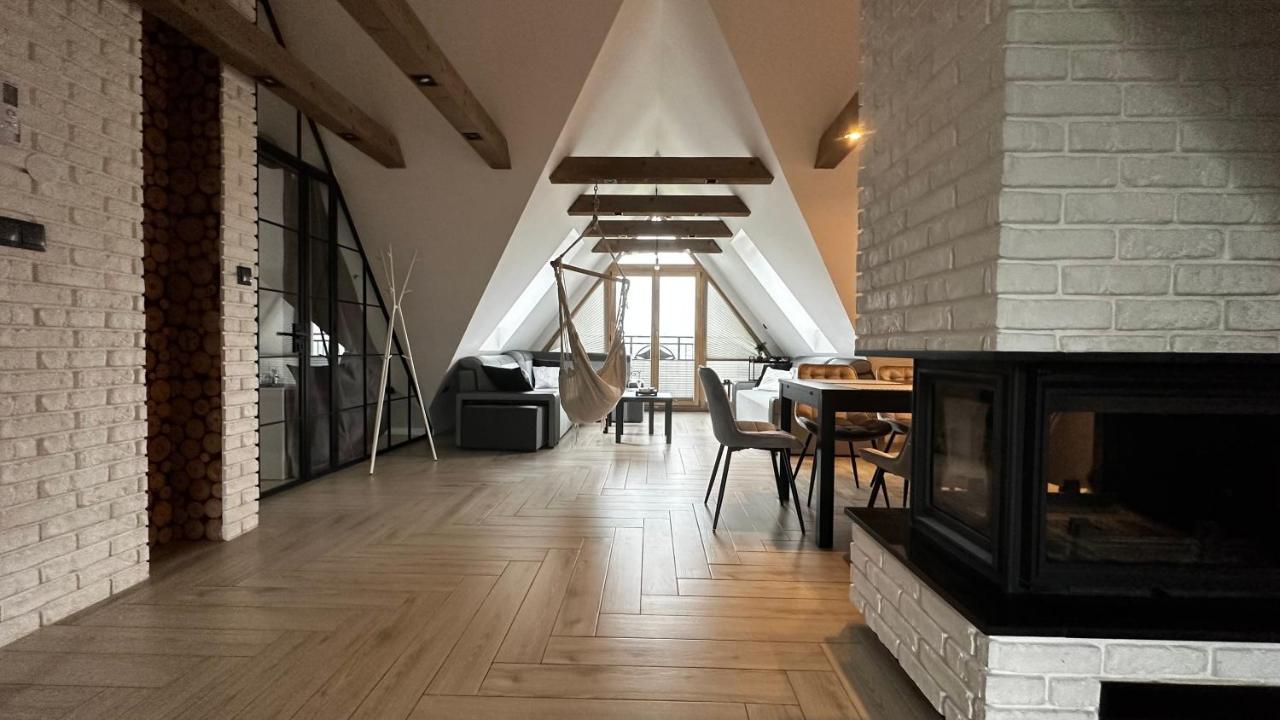 Apartamenty Rezydencja Karpielowka กอสเชียลิสกอ ภายนอก รูปภาพ